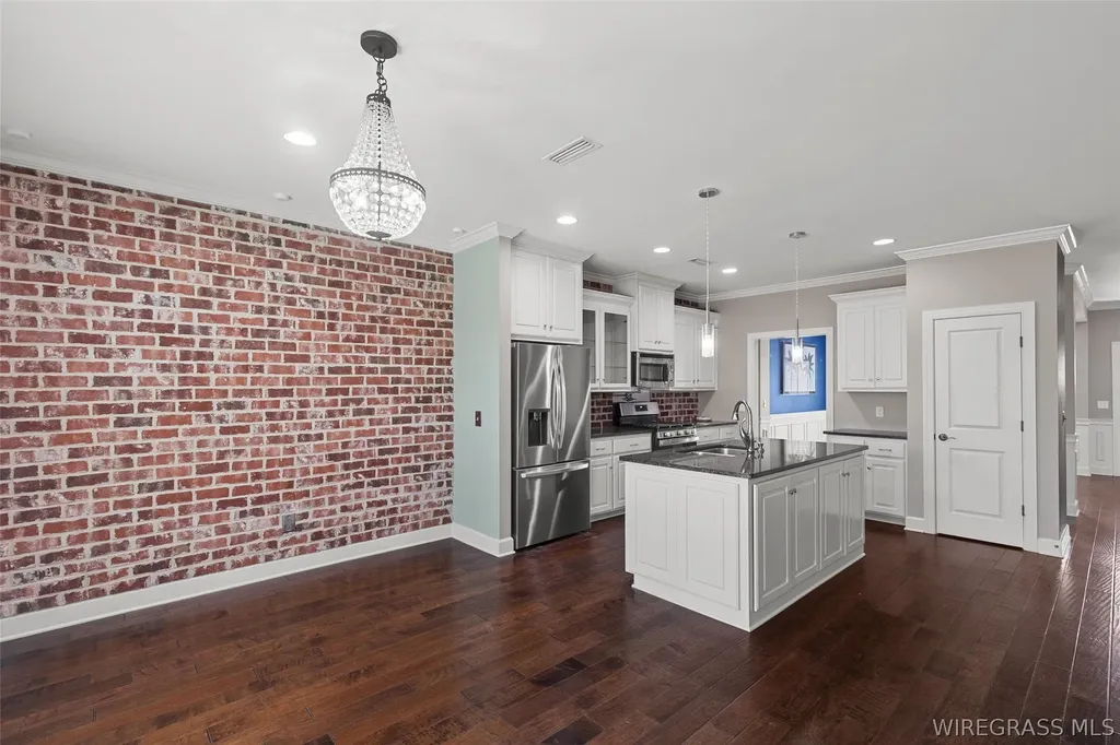 202 Cotton Ridge Lane Dothan AL 36301