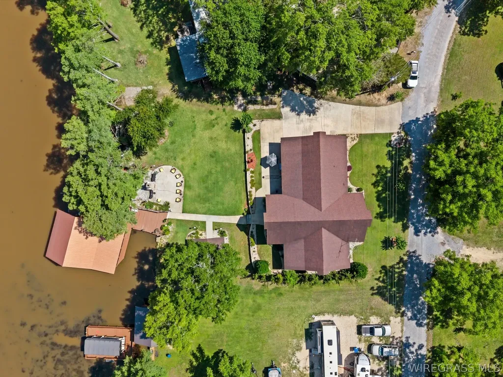 16984 Sims Road Dozier AL 36028