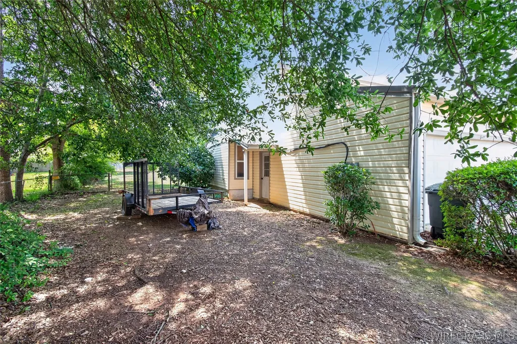 105 E Pondella Drive Enterprise AL 36330