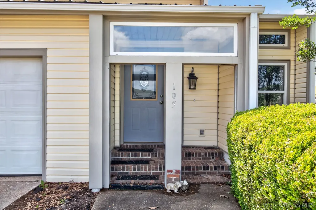 105 E Pondella Drive Enterprise AL 36330