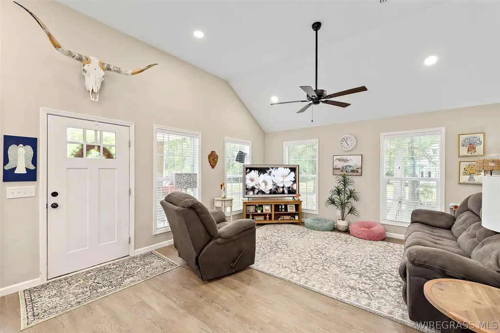 790 Dixie Road Slocomb AL 36375