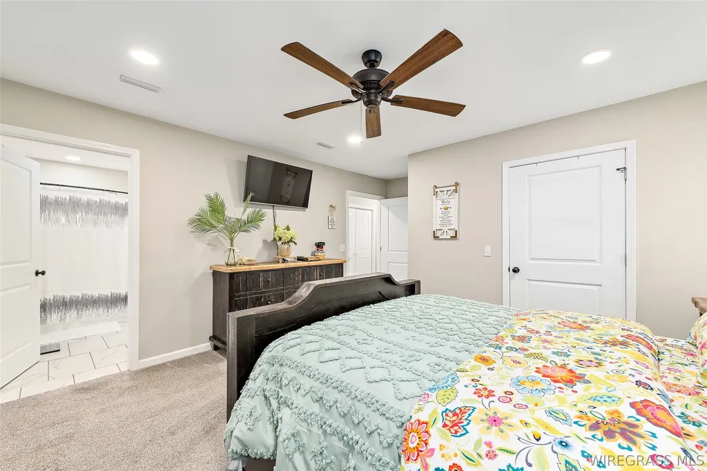 790 Dixie Road Slocomb AL 36375