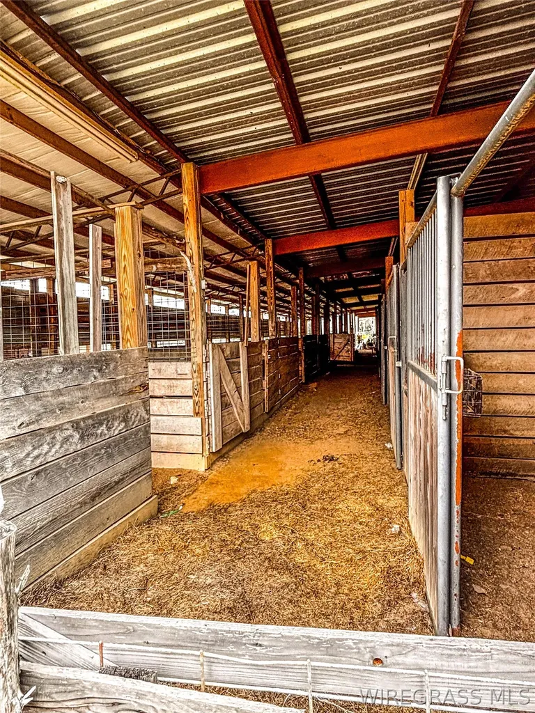8971 State Highway 10 E AL 36373