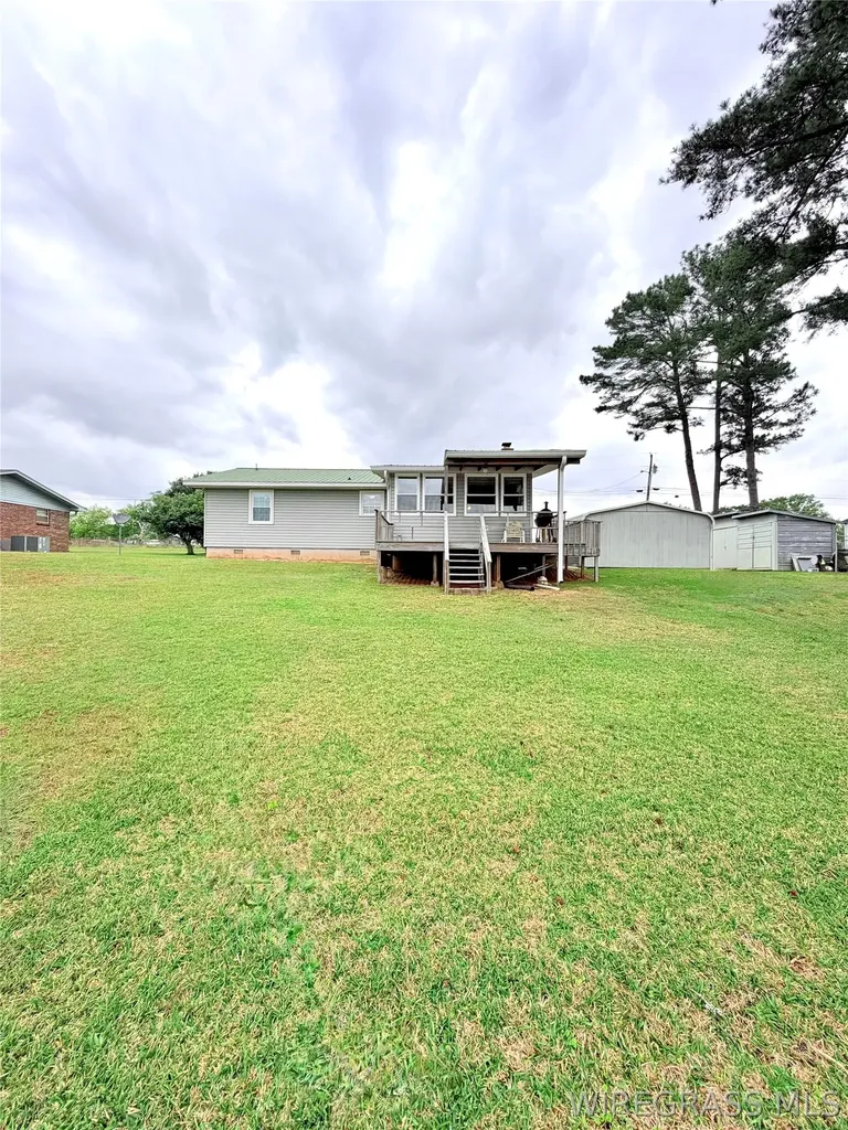236 Windsor Lake Road Chancellor AL 36316