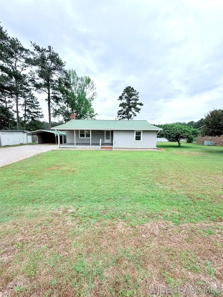 236 Windsor Lake Road Chancellor AL 36316