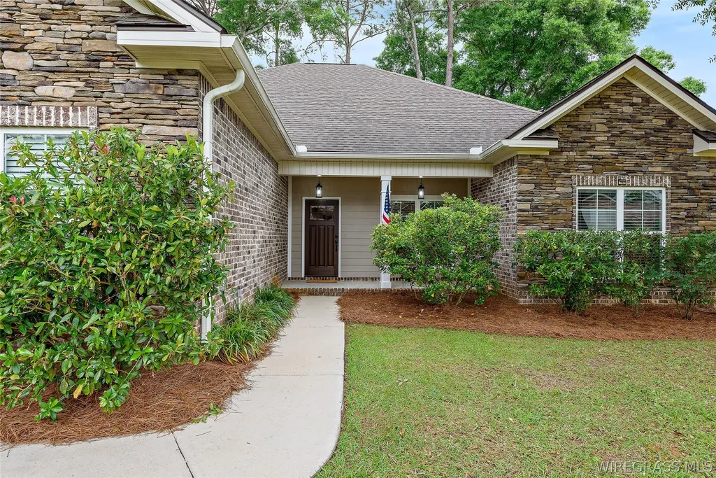 608 S Oak Ridge Drive Enterprise AL 36330