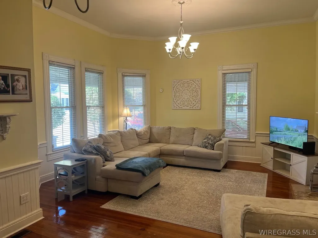 409 W Lee Street W Enterprise AL 36330
