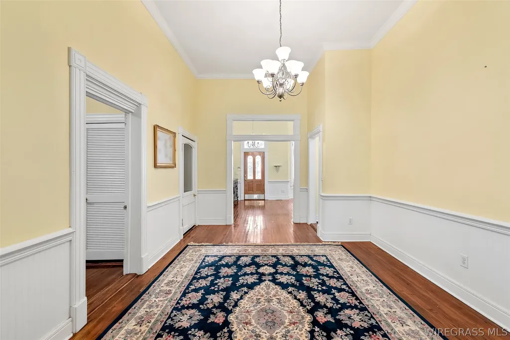 409 W Lee Street W Enterprise AL 36330