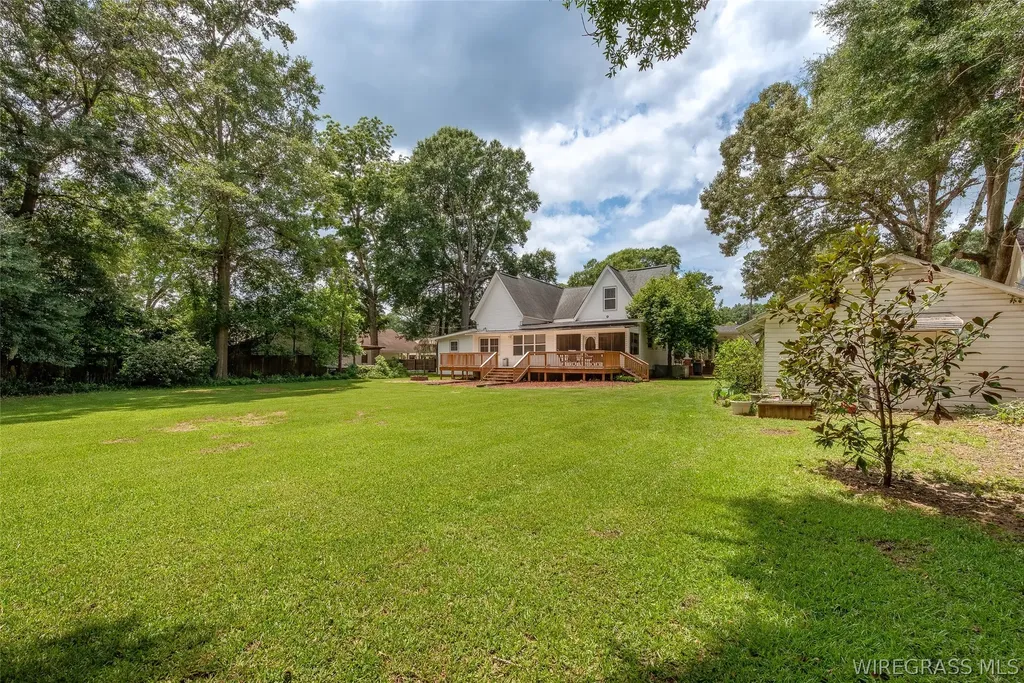 409 W Lee Street W Enterprise AL 36330