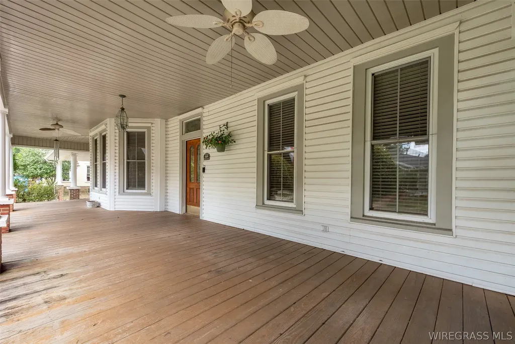 409 W Lee Street W Enterprise AL 36330
