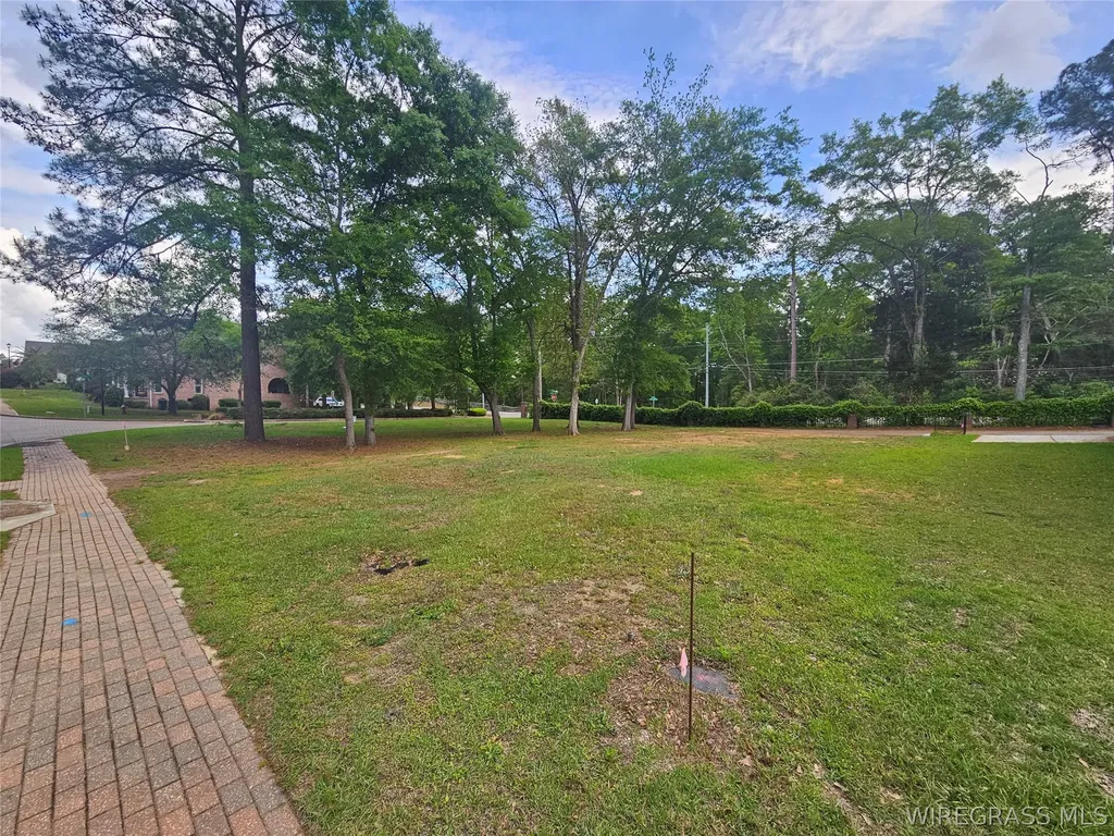 128 Royal Orleans Court Dothan AL 36305