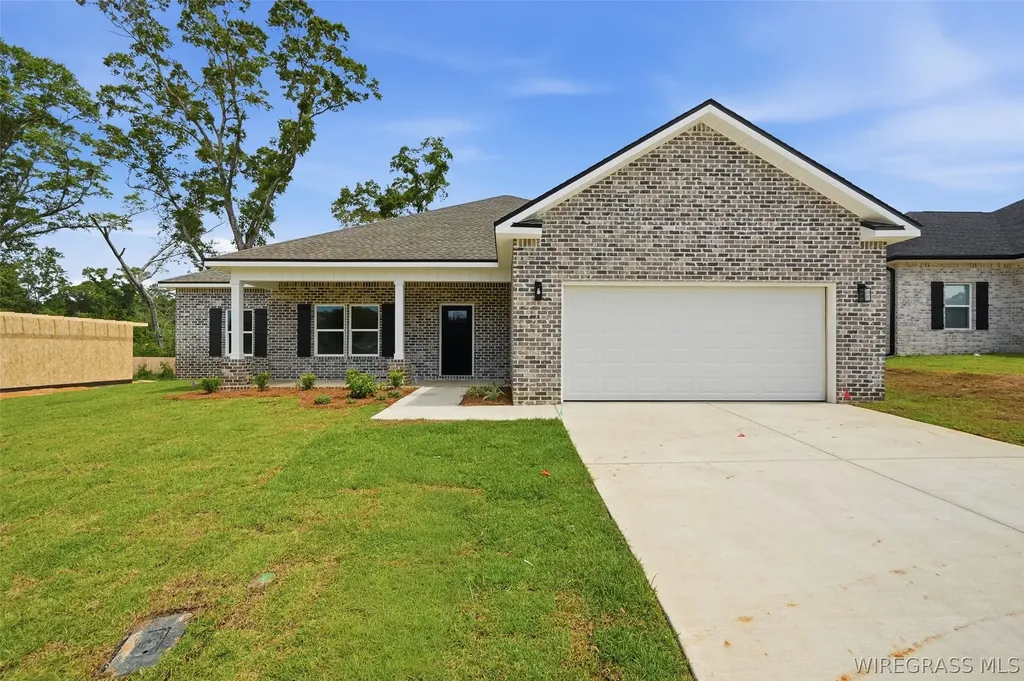330 Thornbird Loop Enterprise AL 36330