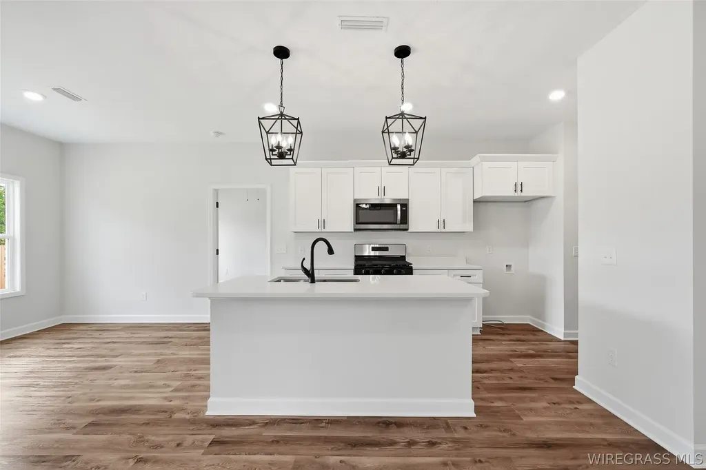 330 Thornbird Loop Enterprise AL 36330