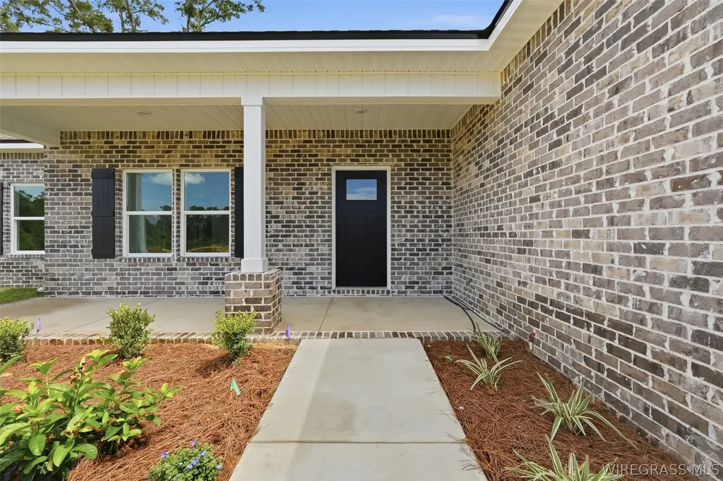 330 Thornbird Loop Enterprise AL 36330