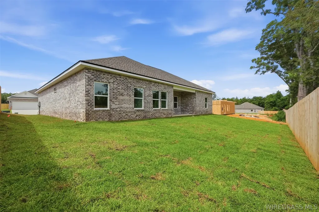 330 Thornbird Loop Enterprise AL 36330