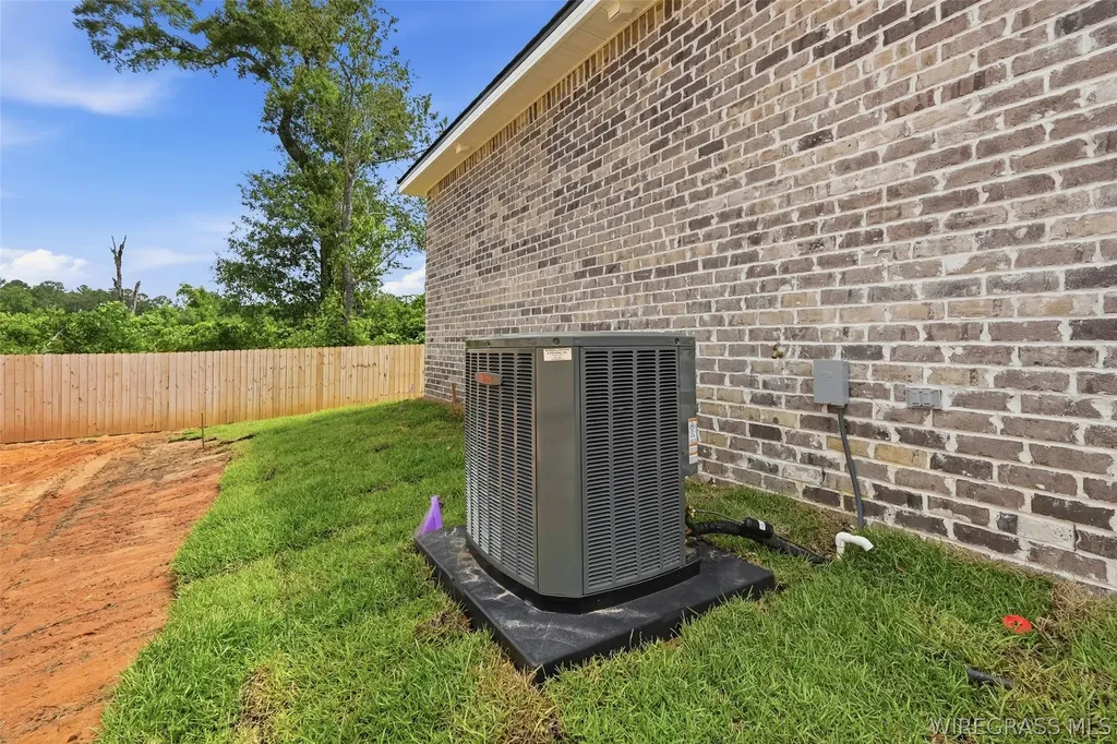 330 Thornbird Loop Enterprise AL 36330
