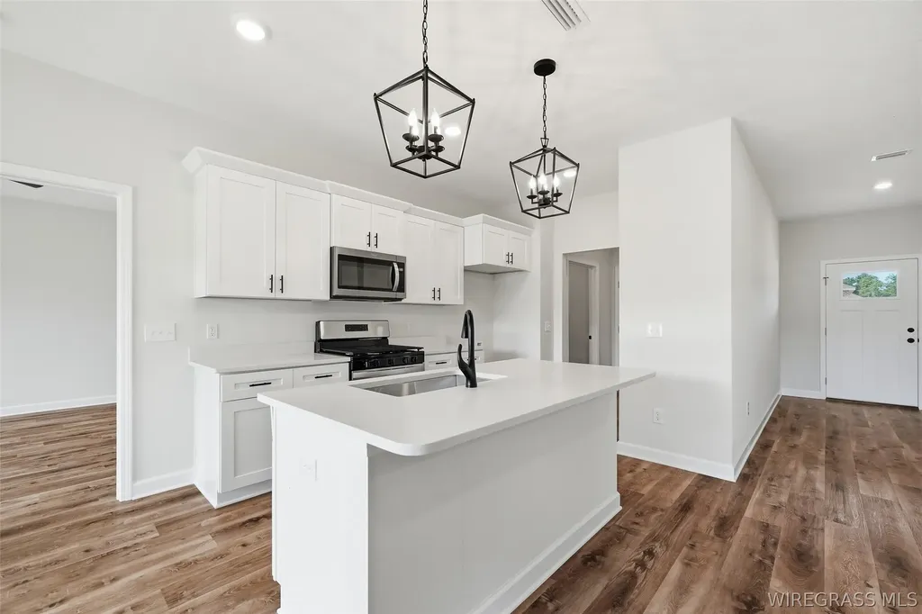 330 Thornbird Loop Enterprise AL 36330