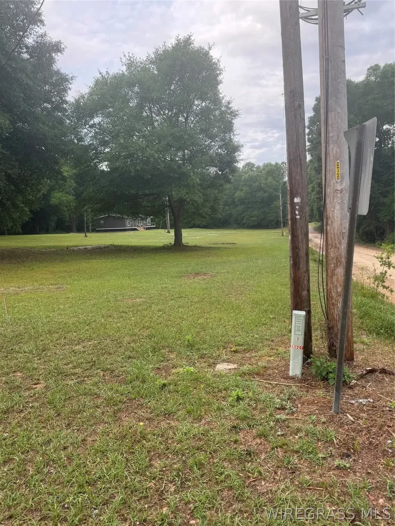 21115 Edwards Road Andalusia AL 36421