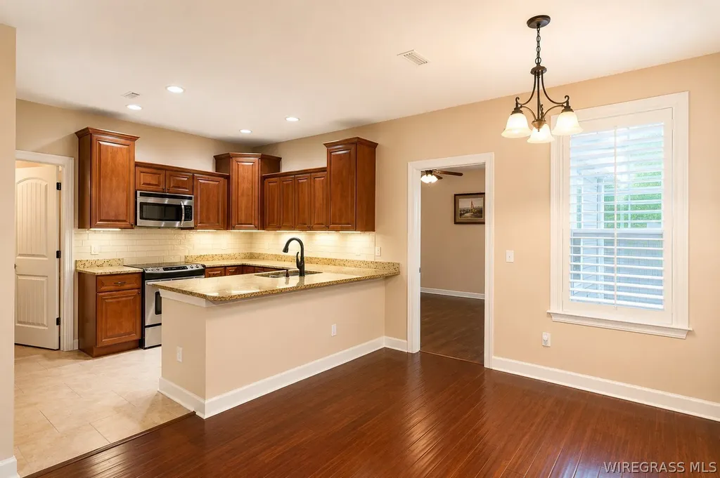 212 Hidden Creek Circle Dothan AL 36301