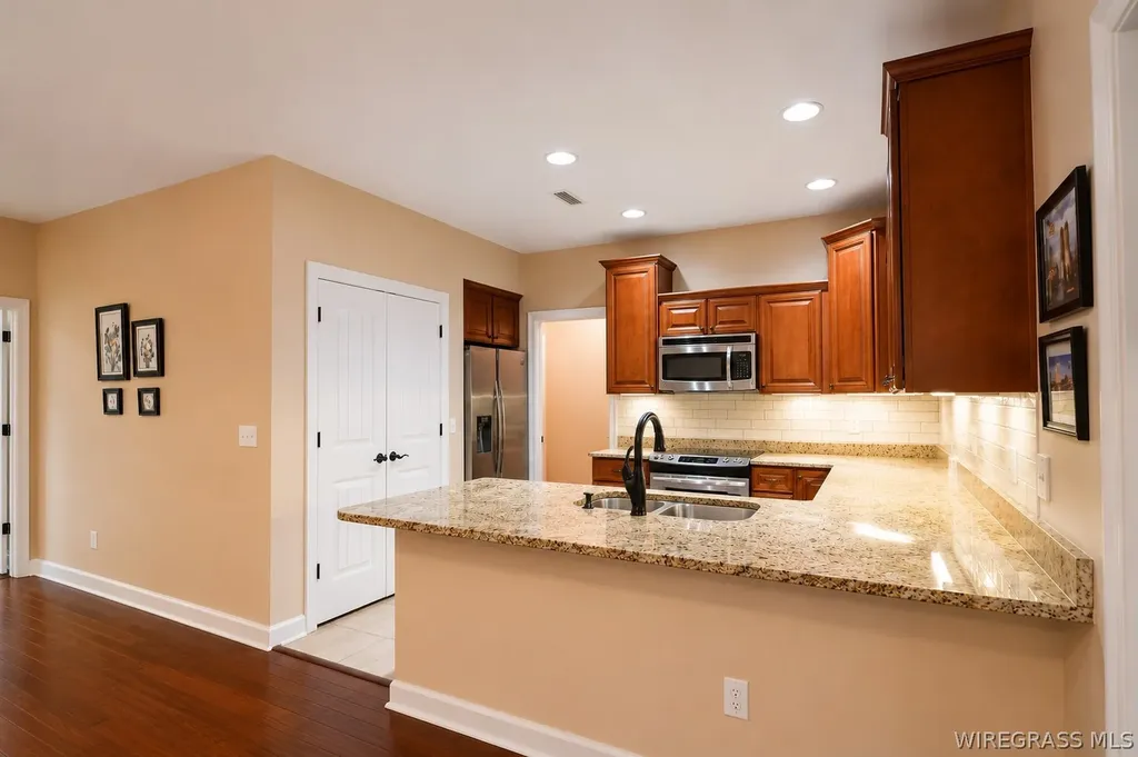 212 Hidden Creek Circle Dothan AL 36301