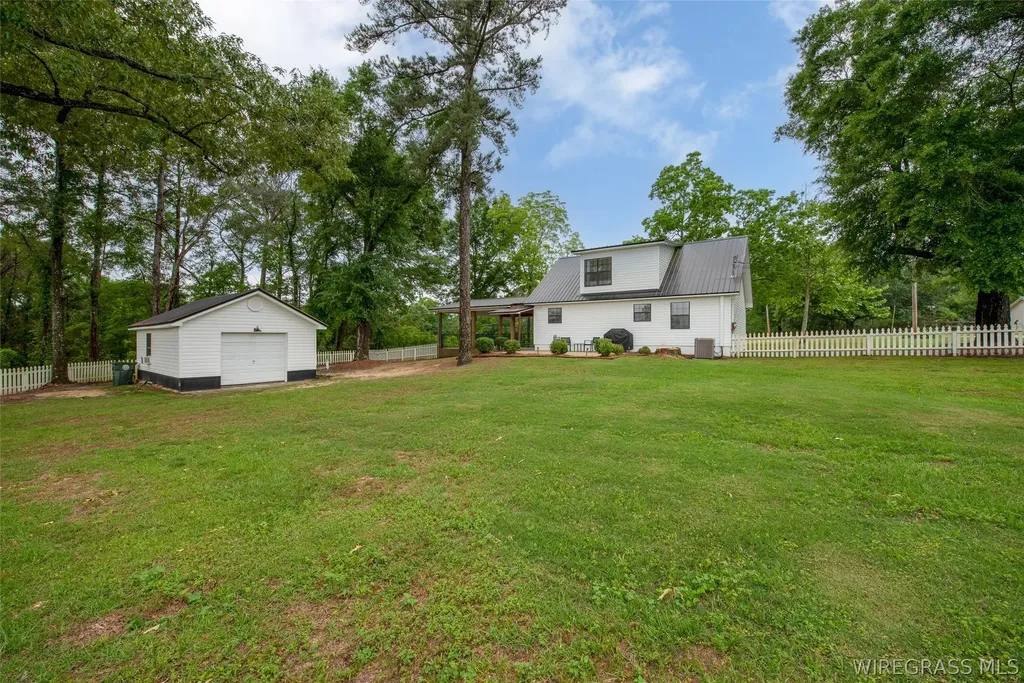 105 Huckleberry Drive Andalusia AL 36420