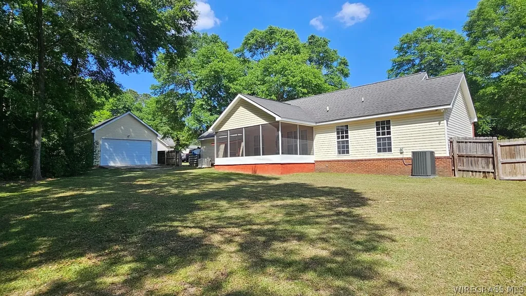240 Cameron Drive Ozark AL 36360