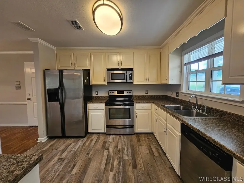 240 Cameron Drive Ozark AL 36360