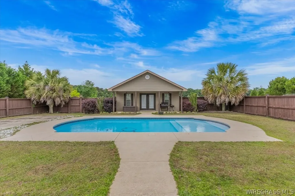 2114 Helms Road Rehobeth AL 36301