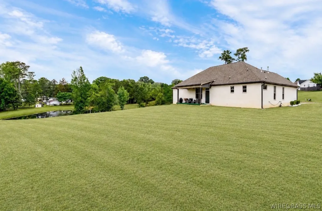 104 Dawson Lane Enterprise AL 36330