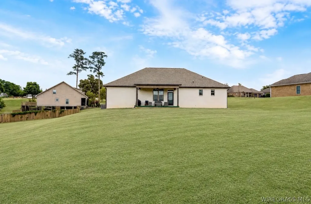 104 Dawson Lane Enterprise AL 36330