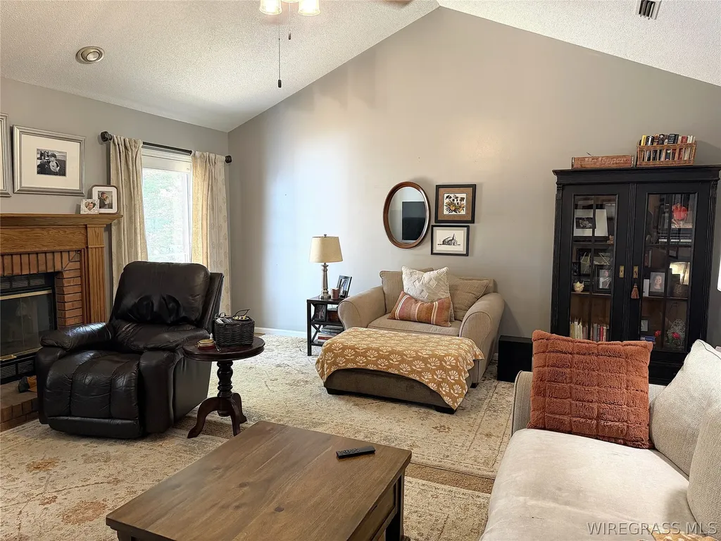 202 Wellston Drive Enterprise AL 36330