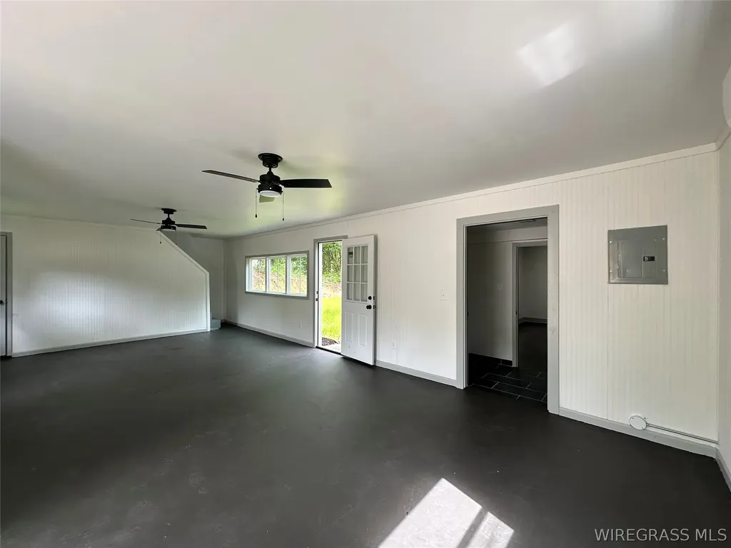 593 Mary Mcclendon Road Ozark AL 36360