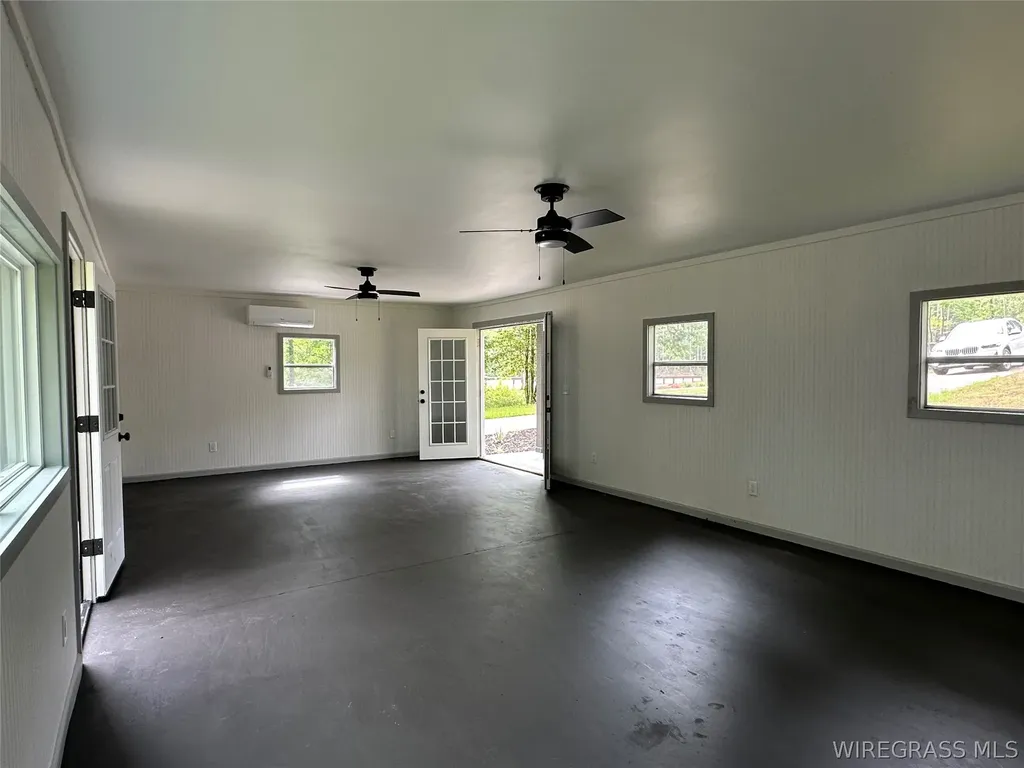 593 Mary Mcclendon Road Ozark AL 36360