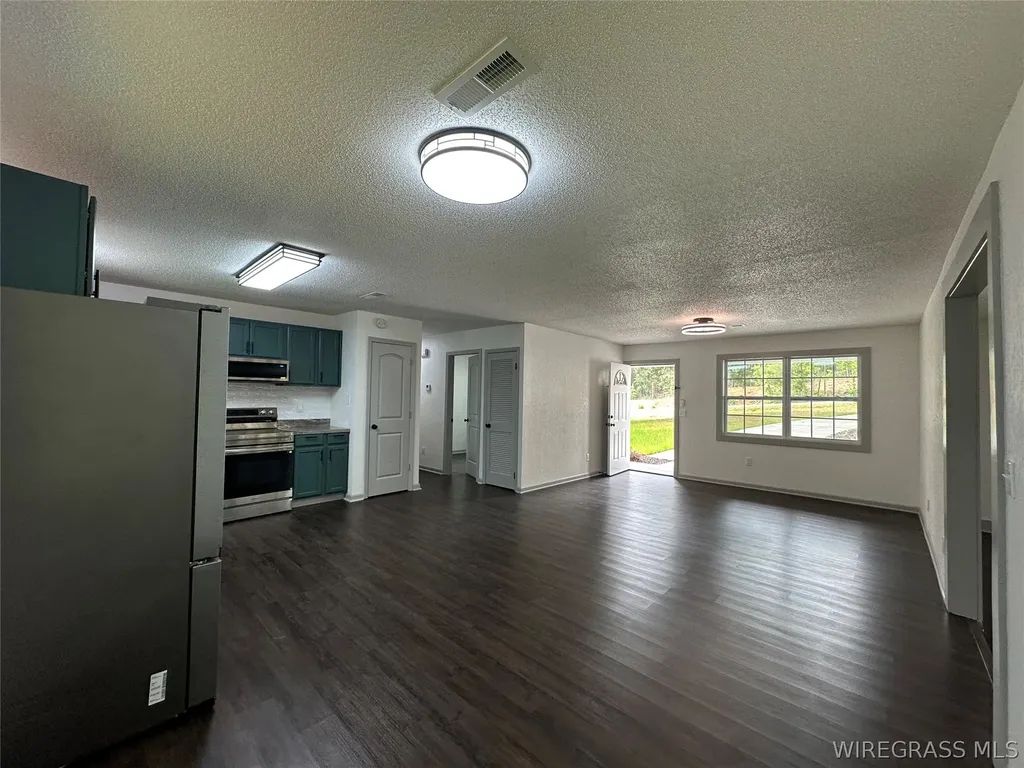 593 Mary Mcclendon Road Ozark AL 36360