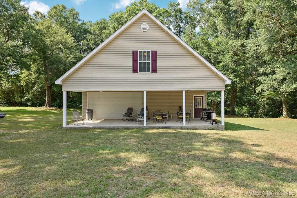 173 County Road 158 New Brockton AL 36351