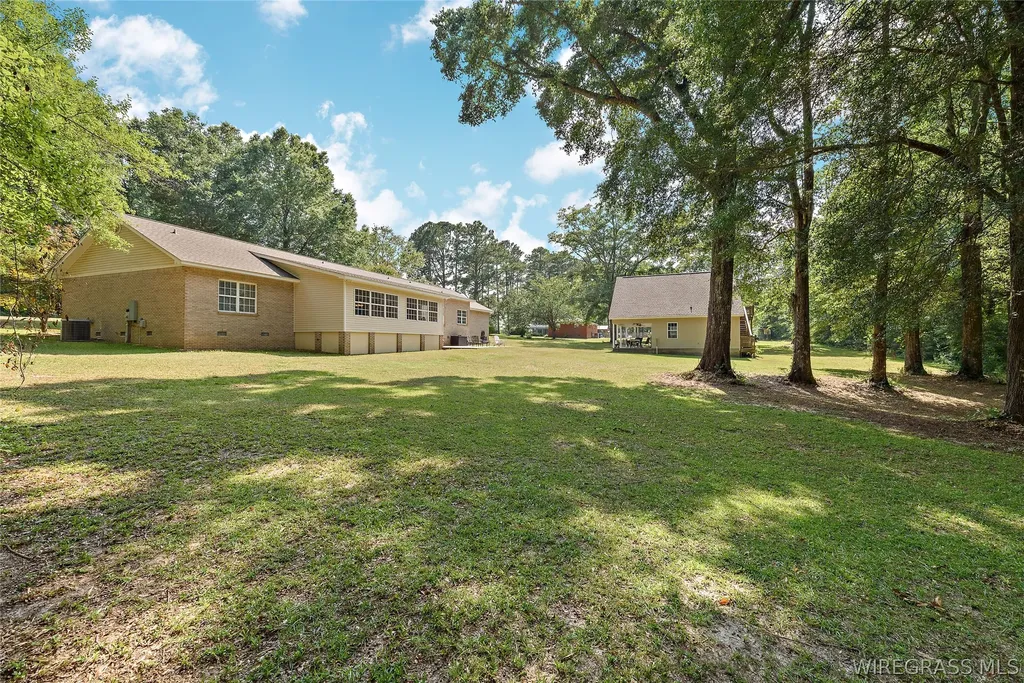 173 County Road 158 New Brockton AL 36351