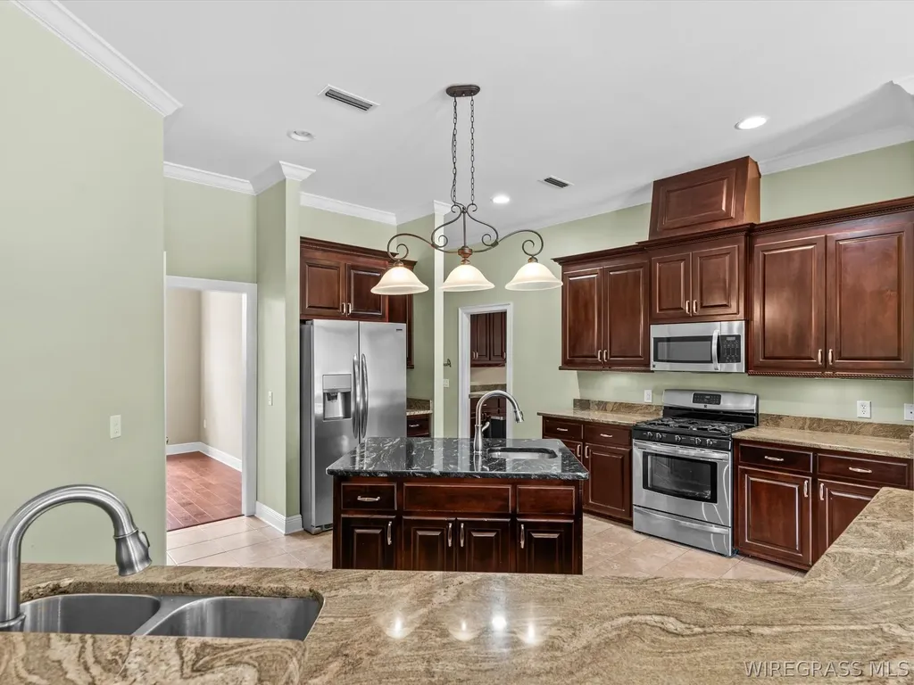 202 Frisco Lane Enterprise AL 36330