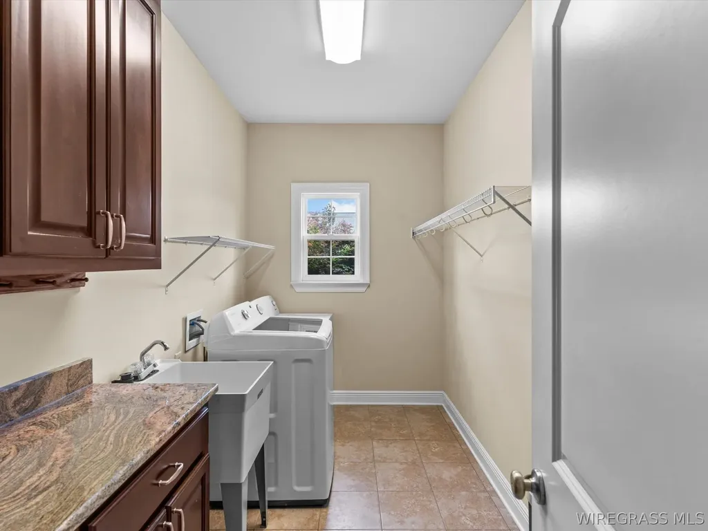 202 Frisco Lane Enterprise AL 36330