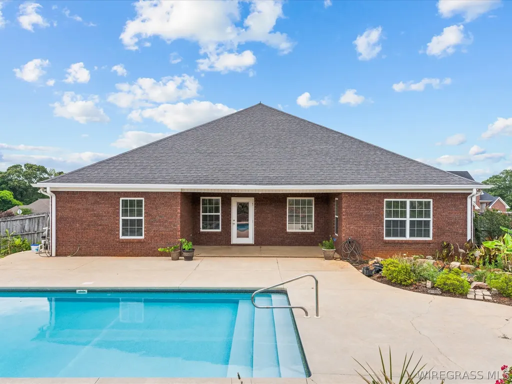 202 Frisco Lane Enterprise AL 36330