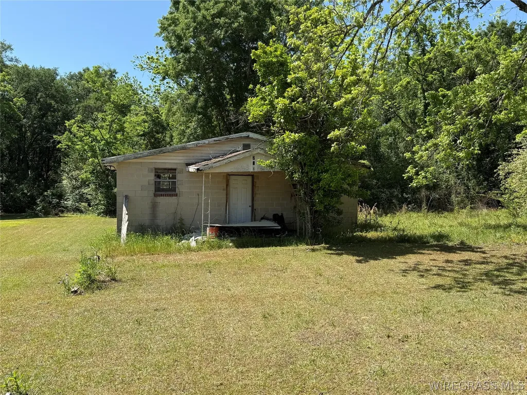 704 Oak Street Ashford AL 36312