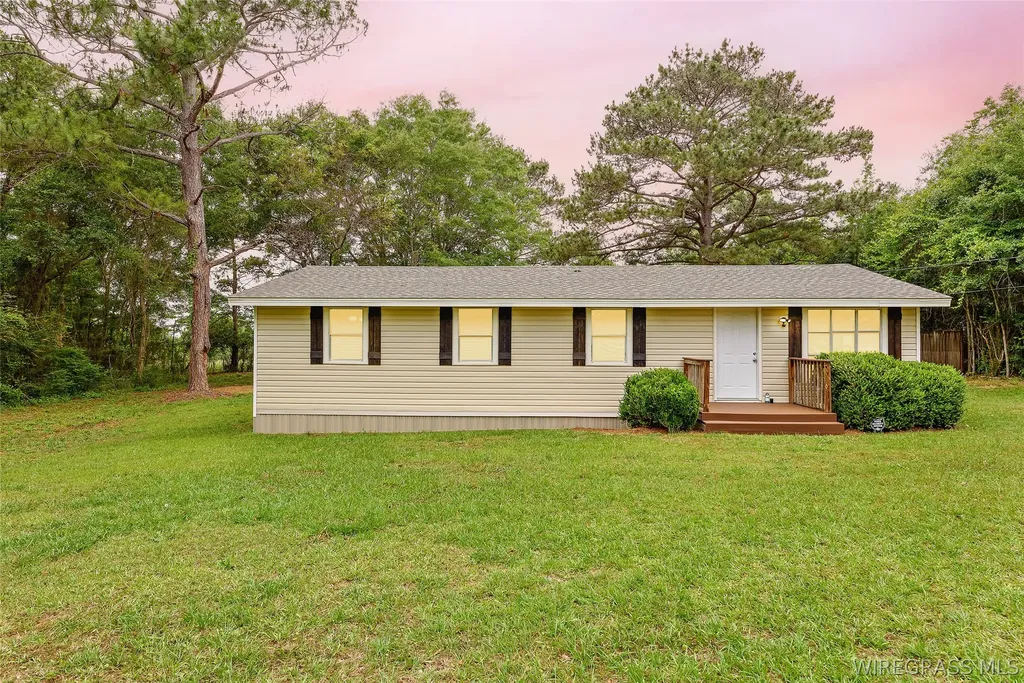 631 Chancellor Street Chancellor AL 36316