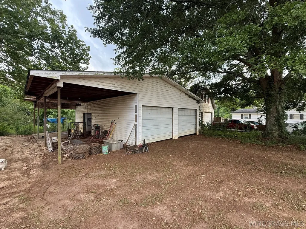 3806 County Road 636 Enterprise AL 36330