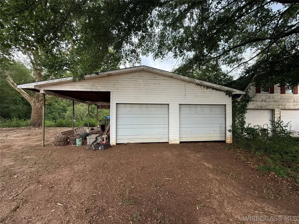 3806 County Road 636 Enterprise AL 36330