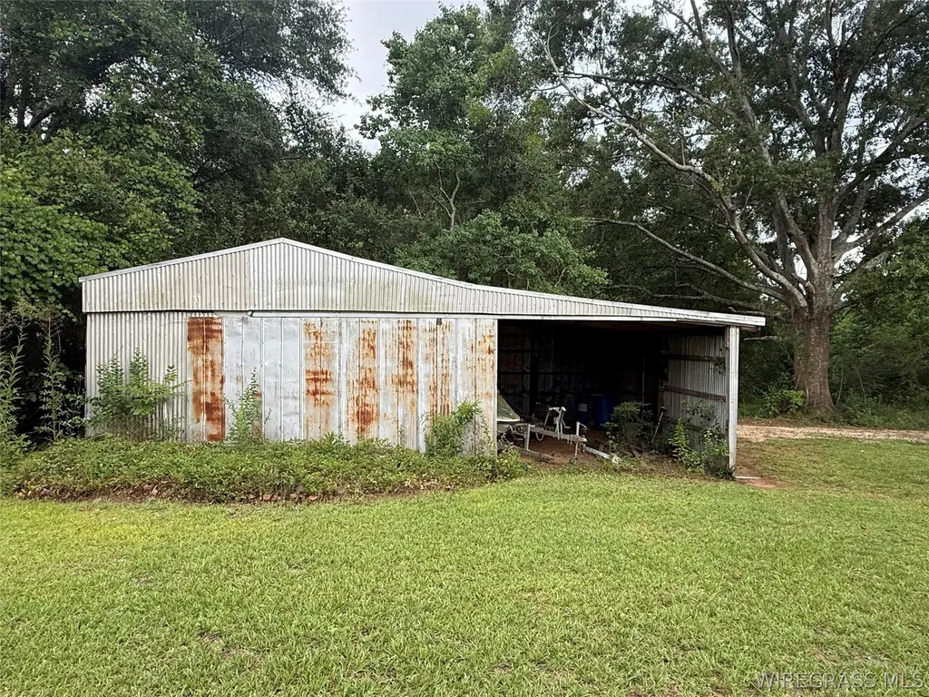 3806 County Road 636 Enterprise AL 36330