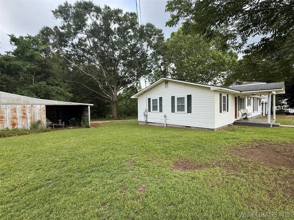 3806 County Road 636 Enterprise AL 36330