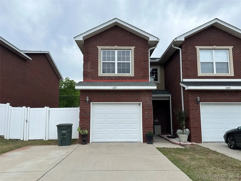 107 Peregrine Way Enterprise AL 36330