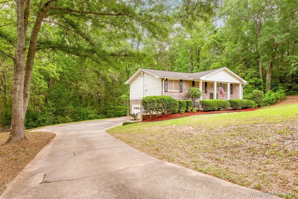 110 Laurel Circle Enterprise AL 36330
