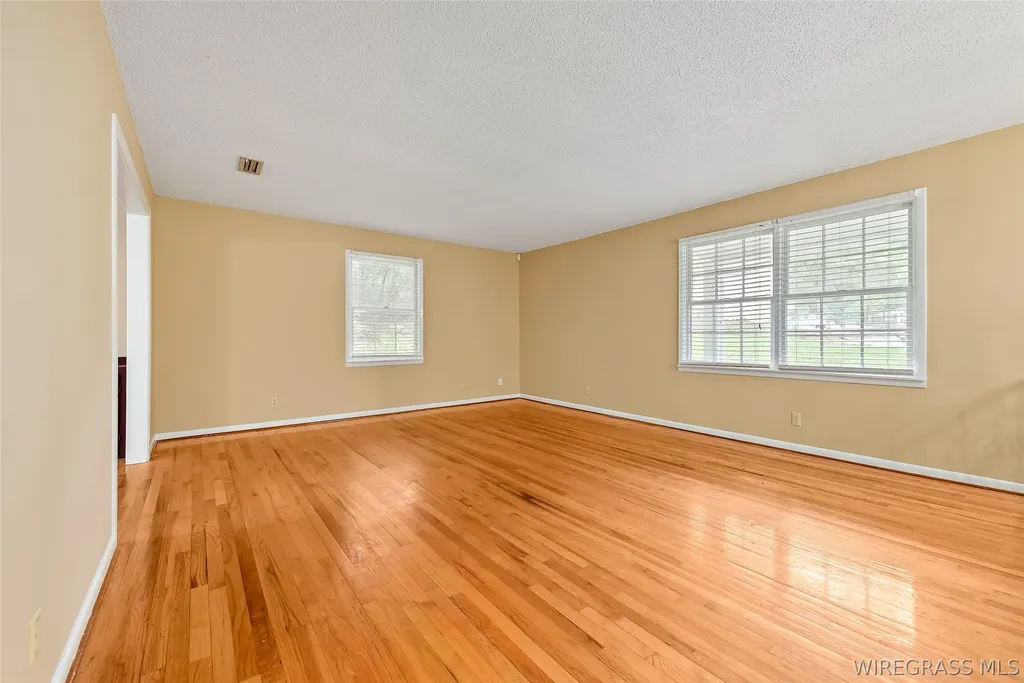110 Laurel Circle Enterprise AL 36330