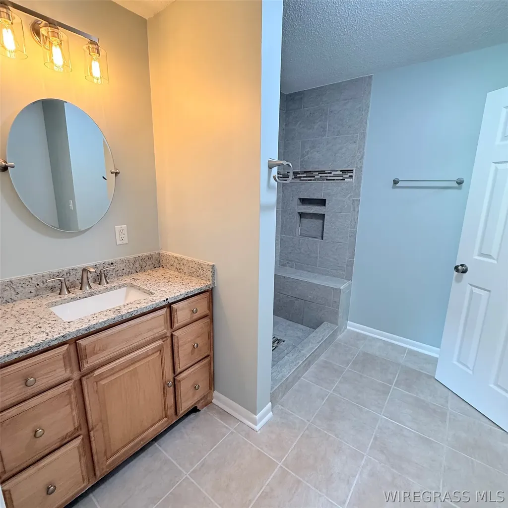 183 Hank Nix Drive Ozark AL 36360