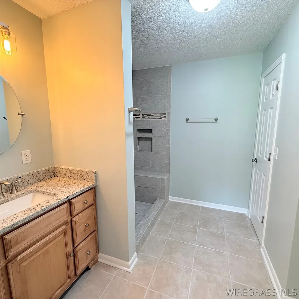 183 Hank Nix Drive Ozark AL 36360